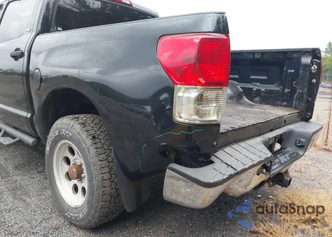 2010 Toyota Tundra Grade 5.7L V8 из США, поврежденный, VIN 5TFDY5F16AX098631